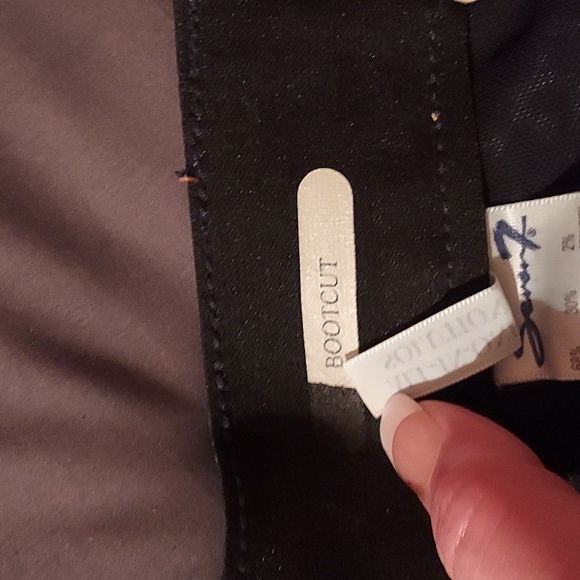 Seven7 Jeans - Picture 10 of 10